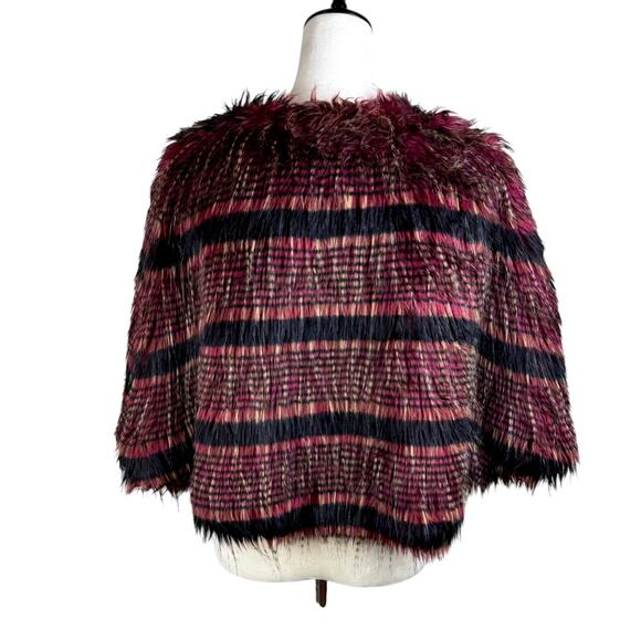 Collection Eighteen NWT Womens Striped Red and Black Faux Fur Poncho Shawl - Picture 5 of 12